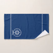 White on Blue Nautical Boat Wheel Knot Monogram Badhandtuch Set (Handtuch)