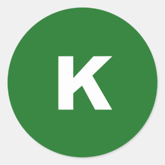 White on Green Minimalist Monogram Runder Aufkleber