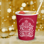 White on Red Scandinavian Christmas Tree Pappbecher<br><div class="desc">Gemütlicher kleiner skandinavischer Weihnachtsbaum mit roten dalaischen Pferden, Blumen und Rentieren in Form eines Weihnachtsbaumes. Der Satz Frohe Weihnachten wird über dem Weihnachtsbaum vorgestellt und ist anpassbar. Es ist Feiertagssaison! Und wir haben Sie mit allem abgedeckt, was Sie brauchen, um ein koordiniertes Treffen zu werfen. Bearbeiten Sie den Text von...</div>