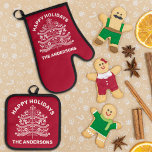 White on Red Scandinavian Folk Art Christmas Tree Ofenhandschuh & Topflappen-Set<br><div class="desc">Gemütlicher kleiner skandinavischer Weihnachtsbaum mit weißen dalaischen Pferden, Blumen und Rentieren in Form eines Weihnachtsbaumes. Der Satz "Happy Holidays" aus "Ihrem Familiennamen" wird rund um das Weihnachtsbaumdesign vorgestellt. Ideal, um diese Weihnachtskarten-Umschläge zu versiegeln, als Geschenketiketten zu benutzen, so viele Optionen. Der Text ist von der Produktseite aus völlig anpassbar, um...</div>