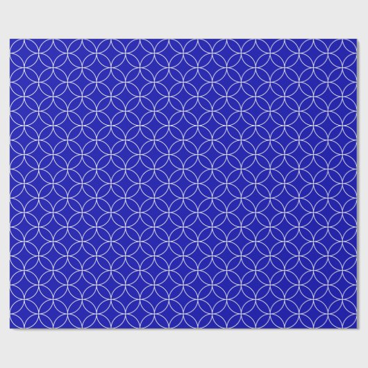 White on Royal Blue Overlapping Circles Geschenkpapier (Flach)
