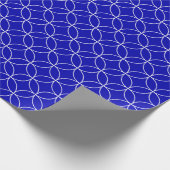 White on Royal Blue Overlapping Circles Geschenkpapier (Ecke)