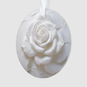 White on White - Skulptur Rose Ornament (Vorderseite)