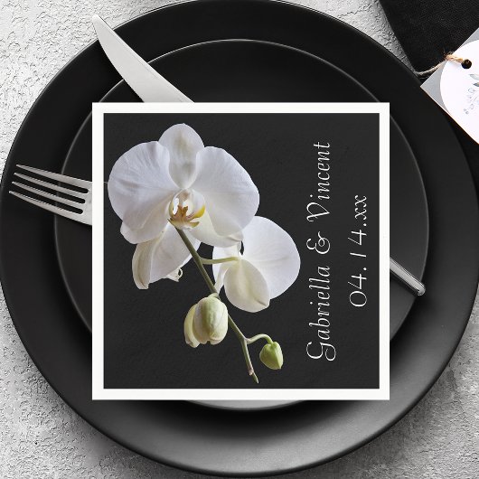White Orchid auf Black Wedding Serviette
