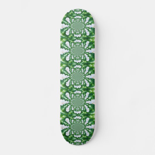White Orchid Mandala Skateboard (Vorderseite)