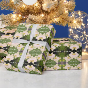 White Orchids on a green background Geschenkpapier