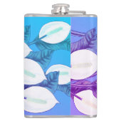 White Peace Lily Illustration Blassblau Lila Flachmann (Rückseite)