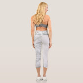 White Peacock schöne Federn Capri Leggings (Rückseite)