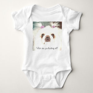 White Pekingese Was siehst du dir an? Funny Baby Strampler