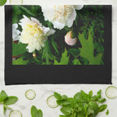 White Peony Trio Geschirrtuch (Gefaltet)