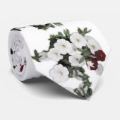 White Petunia Krawatte (Gerollt)