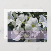 White Petunia Save the Date Ankündigungspostkarte (Vorne/Hinten)