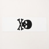 White Pirate Skull auf schwarzem Hintergrund Yogamatte (Rückseite (Horizontal))