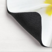 White Plumeria - Makroportrait Mousepad (Ecke)