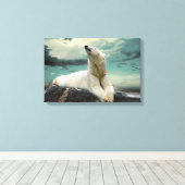 White Polar Bear Hunter auf Felsen Leinwanddruck (Insitu (Holzboden))