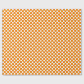 White Polka Dot über Orange Wrapping Paper Geschenkpapier (Flach)