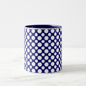 White Polka Dots auf Blue Coffee Tasse (Mittel)