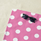 White Polka Dots Monogram Initial Baby Pink Niedli Strandtuch (Beispiel)