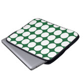 White Polka Dots on Green Laptopschutzhülle (Vorne Knopf)