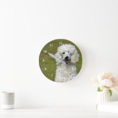 White Poodle Clock Runde Wanduhr (Zuhause)