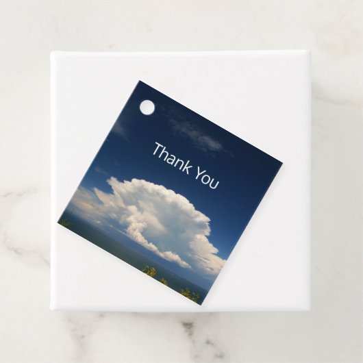 White Puffy Cloud Geschenkanhänger (Beispiel)