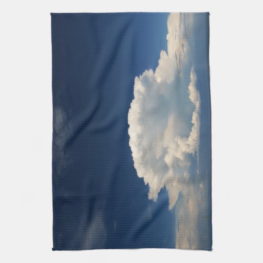 White Puffy Cloud Geschirrtuch (Vertikal)