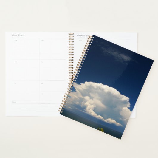 White Puffy Cloud Planer (Anzeige)