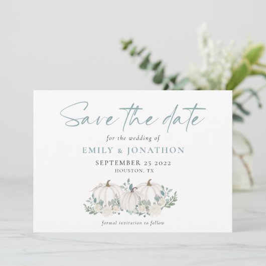 White Pumpkins Florals QR Code Wedding Save The Date (Stehend Vorderseite)