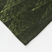 White Raven on Fraktal Conifers Fleecedecke (Ecke)