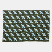 White Raven on Fraktal Conifers Geschirrtuch (Horizontal)