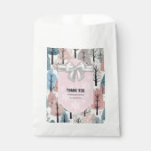 White Ribbon Winter Forest Snowflakes Babydusche Geschenktütchen (Vorderseite)