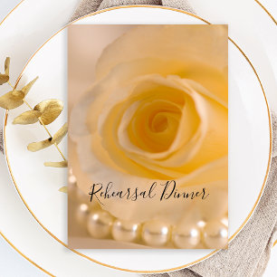 White Rose and Pearls Hochzeitsessen Probe Einladung