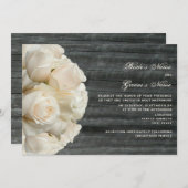 White Rose Bouquet & Barnwood Wedding Einladung (Vorne/Hinten)