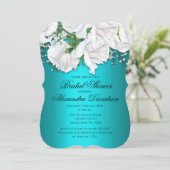 White Rose Bridal Bouquet Aqua Brautparty Einladung (Stehend Vorderseite)