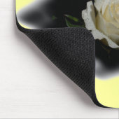 White Rose Burned Edges Mousepad (Ecke)