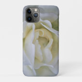 White Rose Petals Watercolor Art Phone Case (Rückseite)