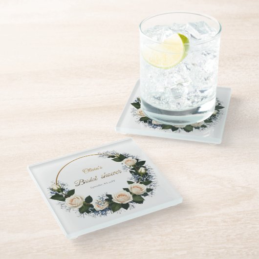 White Roses & Blue Baby’s Breath  Glasuntersetzer (Schrägansicht)