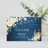 White Roses Blue Wood Lantern Boho Wedding Dankeskarte (Stehend Vorderseite)