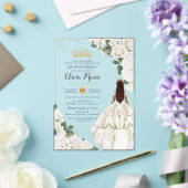 White Roses Floral Princess Gown Gold Quinceañera Acryleinladungen (In Situ (Hochzeit))