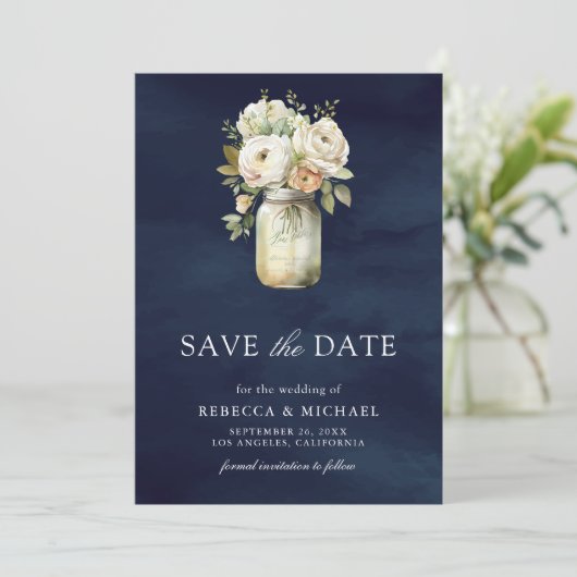 White Roses Mason Jar Foto Navy Blue Wedding Save The Date (Stehend Vorderseite)
