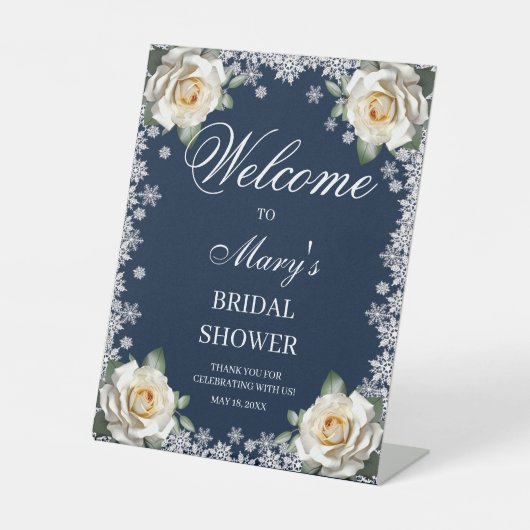 White Roses Snowflake Weihnachts-Brautparty Sockelschild (Vorderseite)