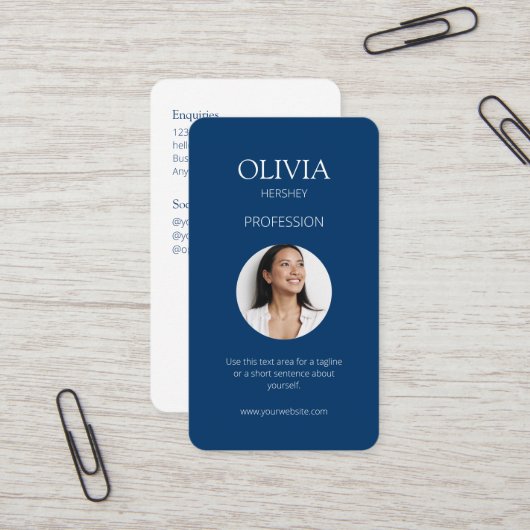 White / Royal Blue Foto Social QR Code Visitenkarte (Vorderseite/Rückseite Beispiel)