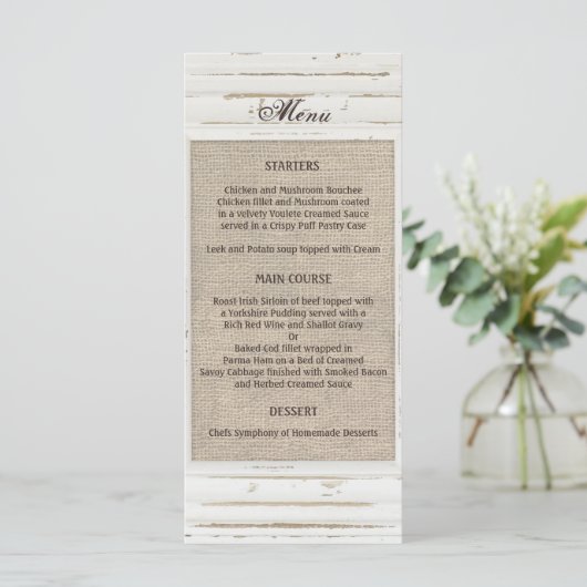 White Rustic Frame Burlap Wedding Menü Menükarte (Stehend Vorderseite)