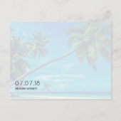 White Sandy Beach mit Coconut Palms Wedding STD Ankündigungspostkarte (Rückseite)