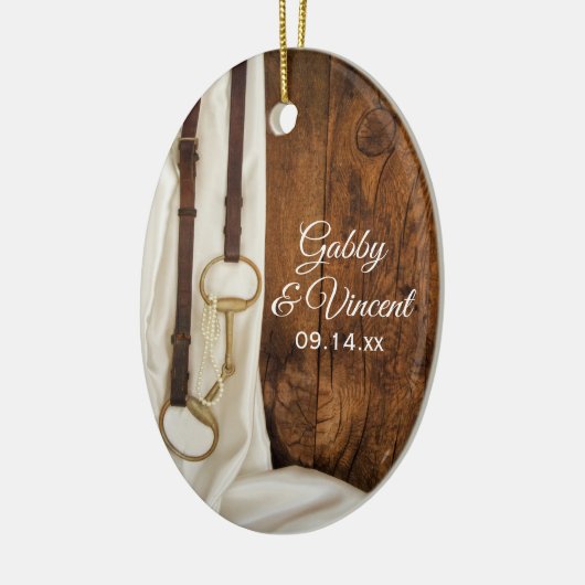 White Satin and Horse Bit Country Western Hochzeit Keramikornament (Links)