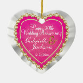 White Satin & Pink Heart Wedding Keepake Keramik Ornament (Vorne)