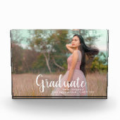 White Script Modern Graduate Abschluss Fotoblock (Vorderseite)