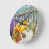 White Shoe Lost in the Pumpkin Patch ist eine Coll Runde Wanduhr (Winkel)