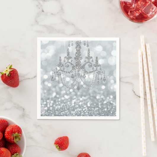 White Silver Glitzer Bokeh Glam Chandelier Sparkle Serviette (Beispiel)
