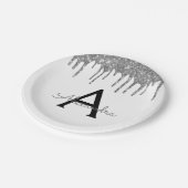 White Silver Glitzer Monogram Birthday Pappteller (Schrägansicht)